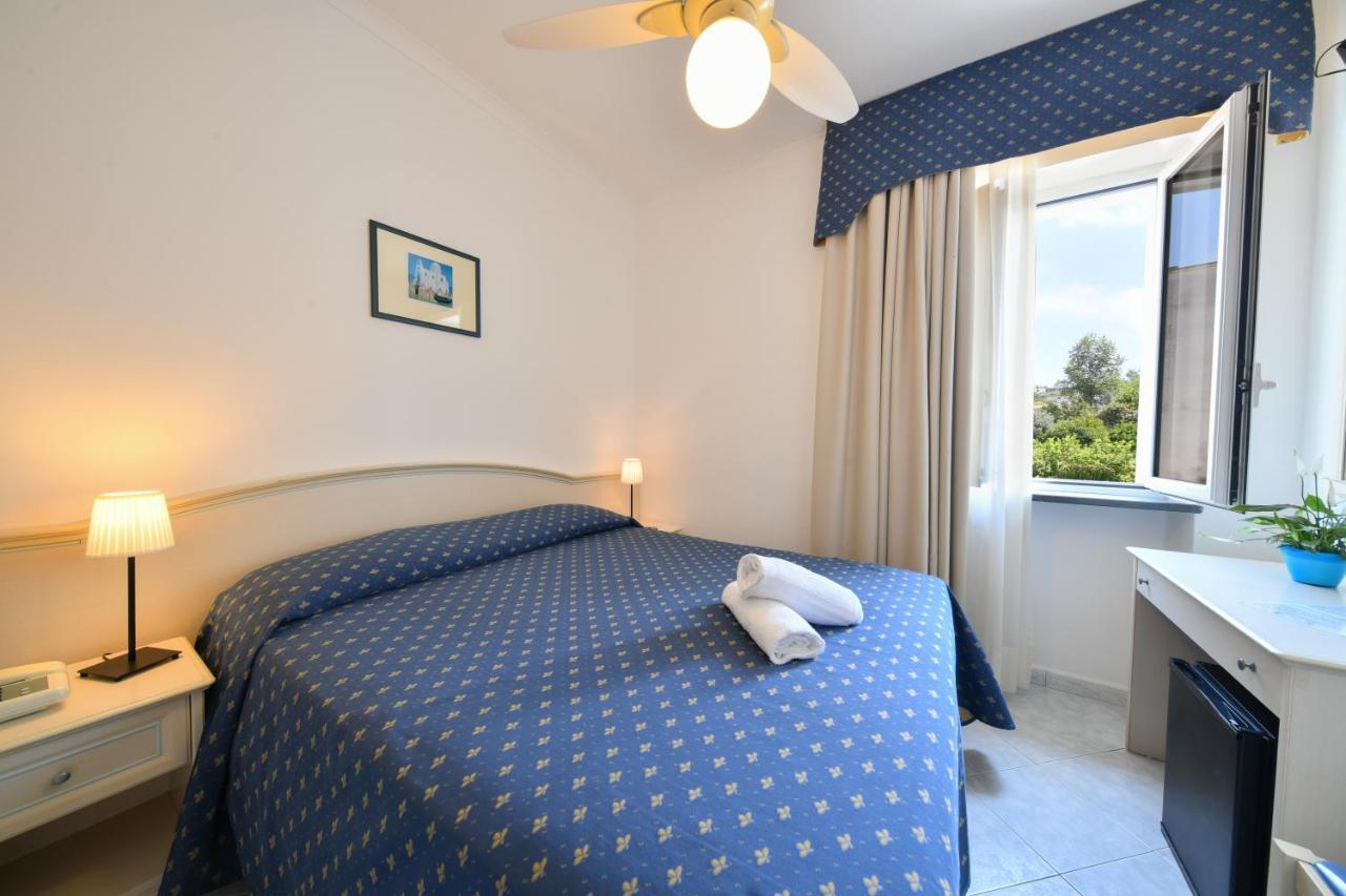 Pensione Noris Ischia Esterno foto